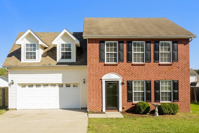Building Photo - 332 John Henry Dr