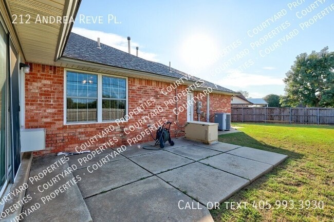 Building Photo - 212 Andrea Reve Pl