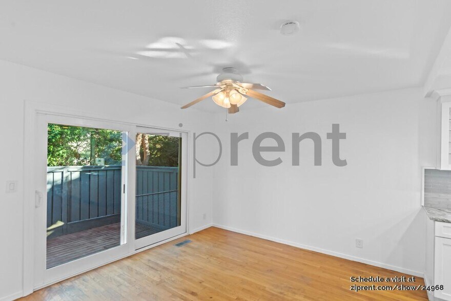 Building Photo - 7472 Tulare Hill Ln