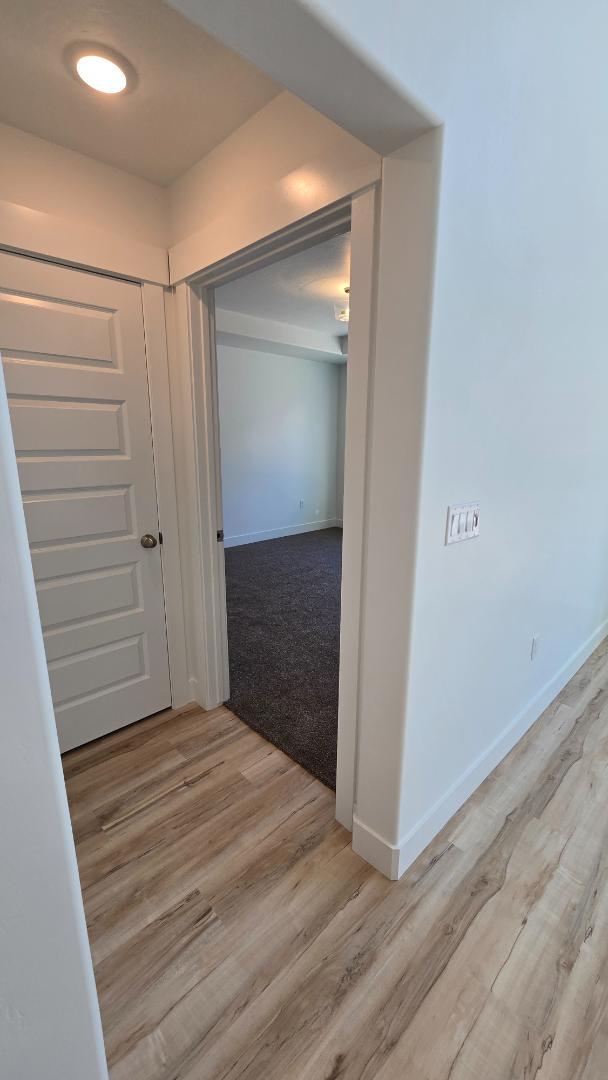 Building Photo - 1005 N 3620 W