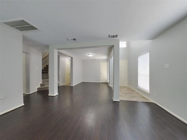 Building Photo - 6823 Highwind Bend Ln