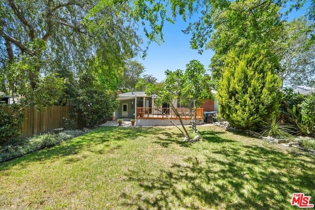 Building Photo - 3460 Angelus Ave