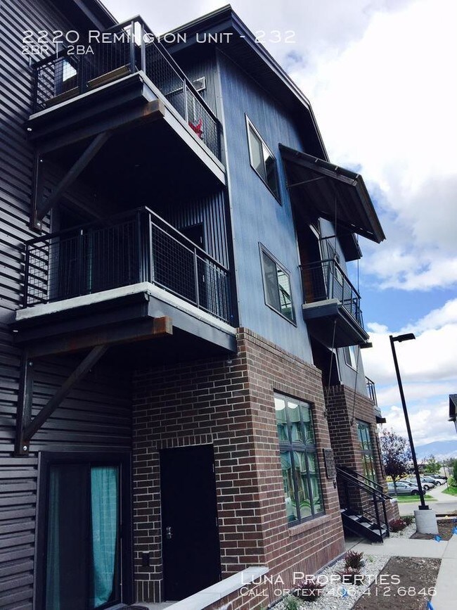 Building Photo - 2220 Remington Way