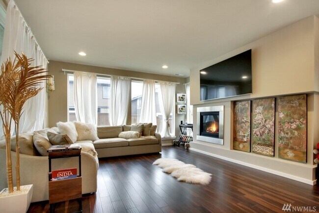 Building Photo - Auburn Lakeland Hills/Lakeview Community area 4 bedroom 2.5 bathroom home - Available May 1st, 2026