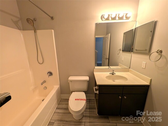 Building Photo - 841 Seigle Point Dr