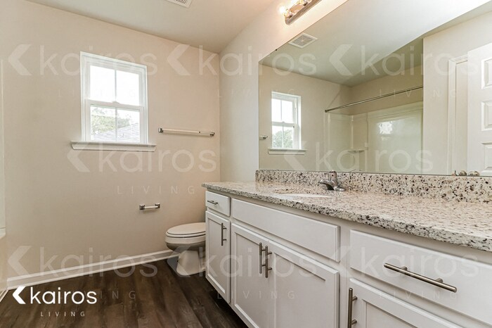 Building Photo - 105 Paper Birch Dr