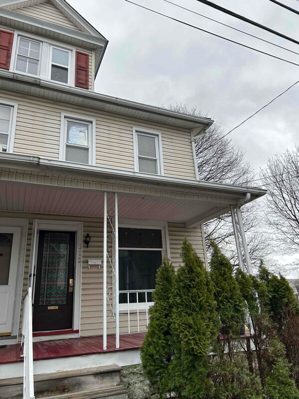 Building Photo - 312 N Harding Ave