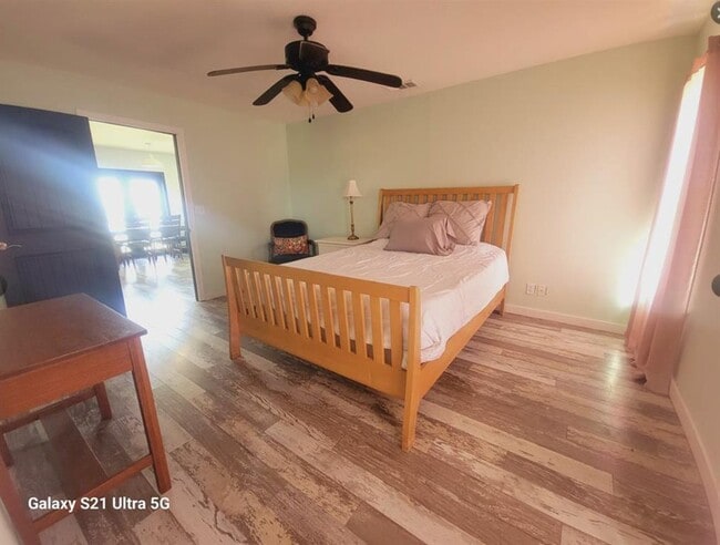 Building Photo - 1150 CR 405