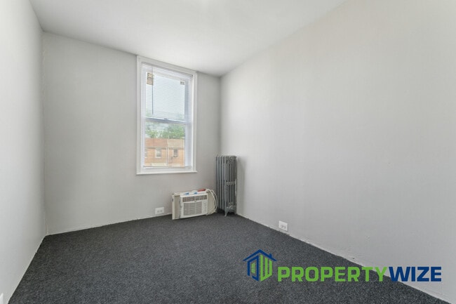 Building Photo - 3343 Avondale Ave