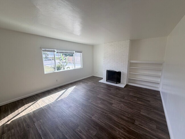 Building Photo - 4460-4462 Figueroa Blvd** - 3160L