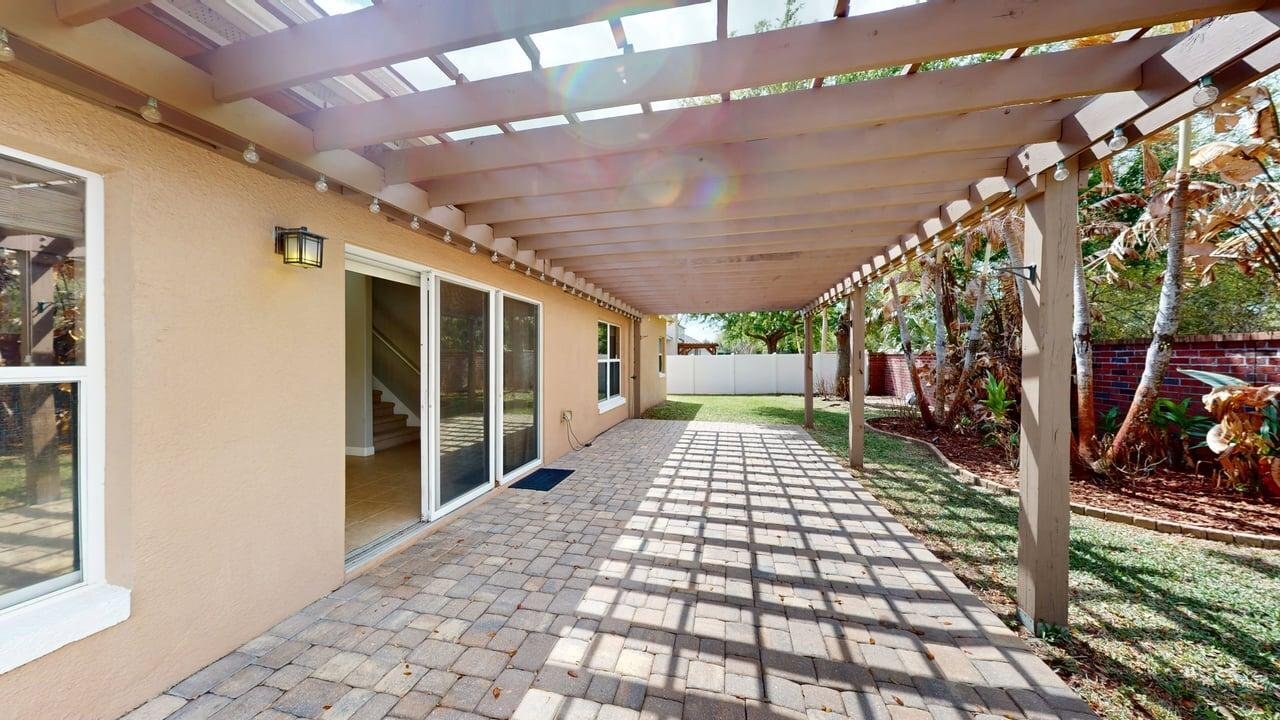 Building Photo - 5108 Legacy Oaks Dr