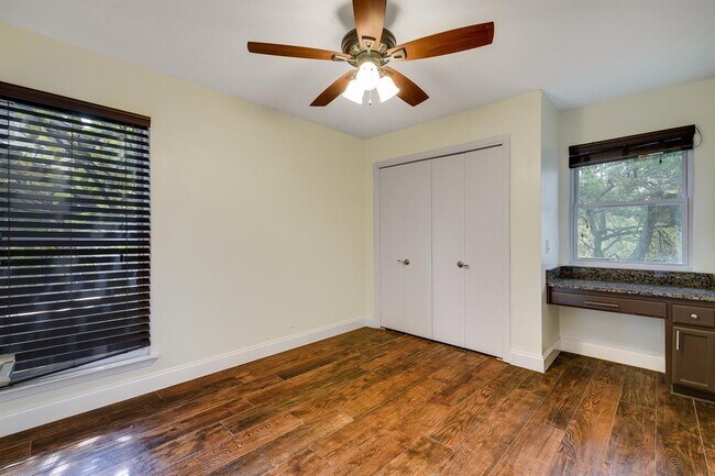 Building Photo - 2603 Creek Bend Cir