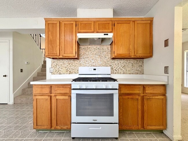 Building Photo - 2110 Warfield Way