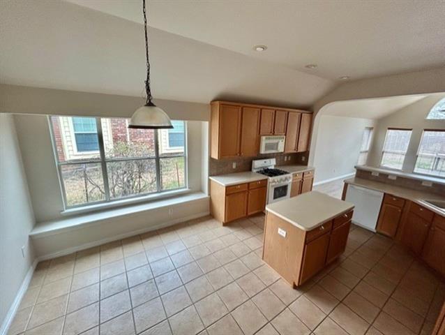 Building Photo - 6202 Crestmere Ln