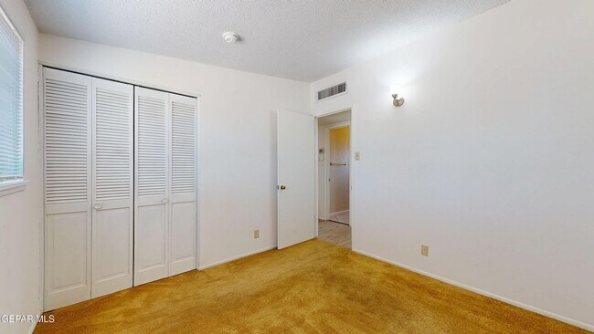 Building Photo - 4553 Skylark Way