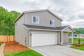 Building Photo - BRAND NEW FOUR BEDROOM IN WEST LONGVIEW
