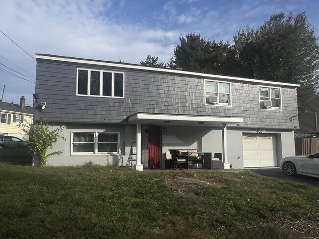 Primary Photo - 25 Grey Rock Rd