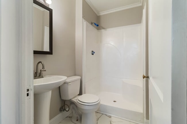 Building Photo - 138 Phifer Dr