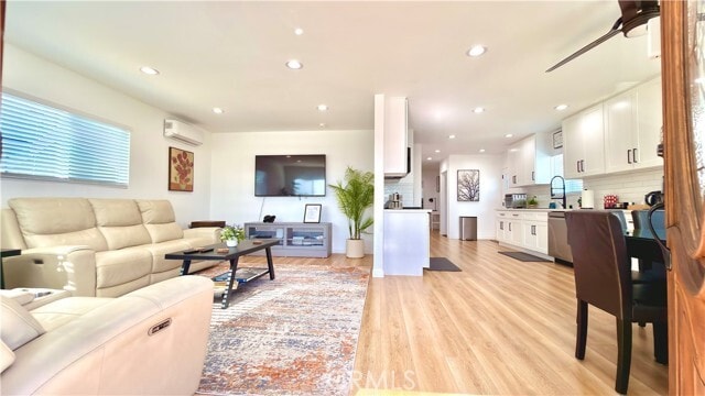 Building Photo - 515 Florence Ave