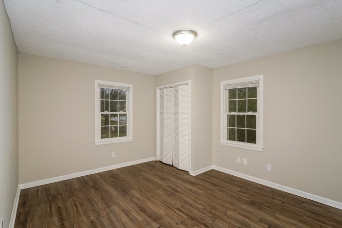 Building Photo - 223 Rebecca Ln