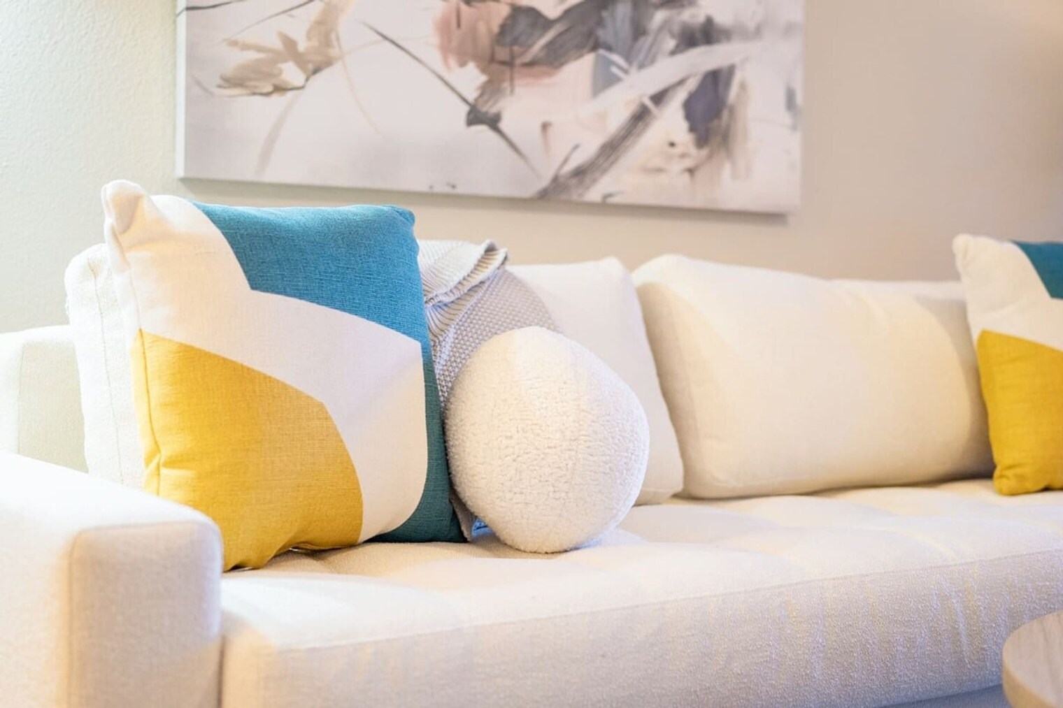 Building Photo - 7009 E Acoma Dr