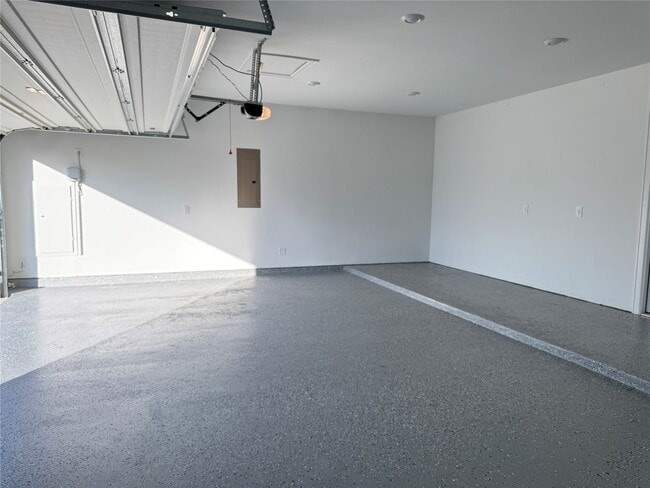 Building Photo - 1215 Tallow Park Ln