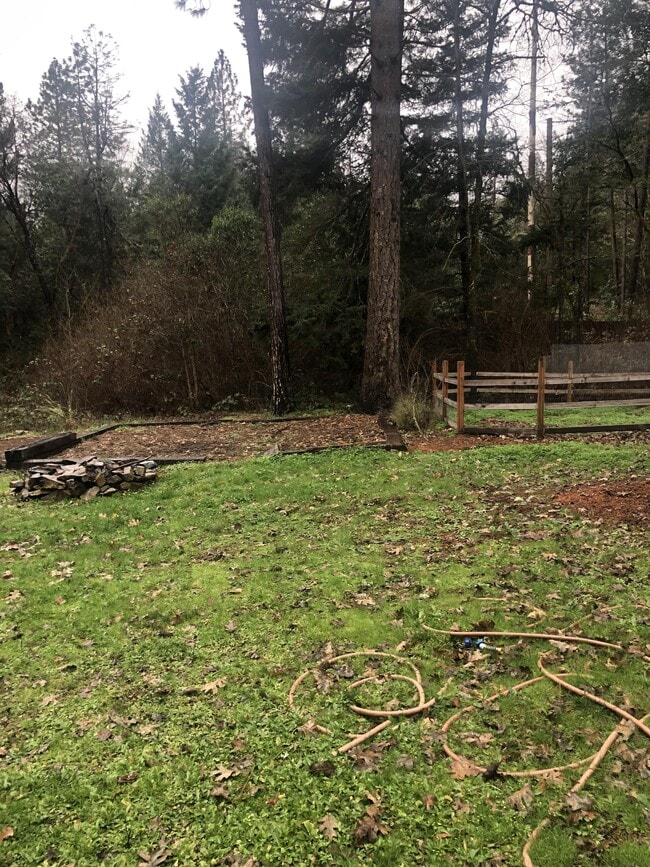 Building Photo - 5744 New Hope Rd