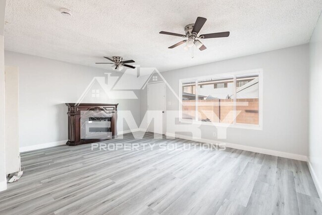 Building Photo - 6255 Gifford Ave