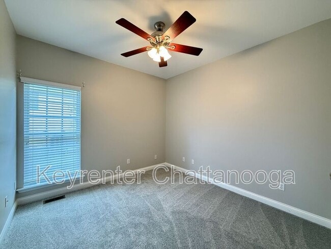 Building Photo - 8397 Lady Slipper Rd