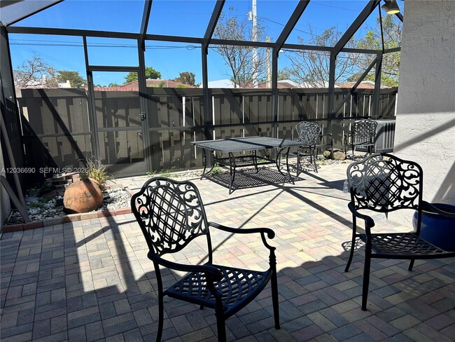 Building Photo - 11519 SW 84th Ln