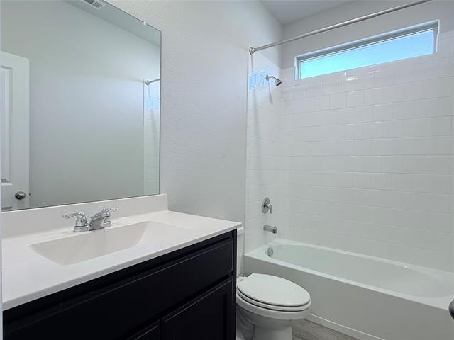 Building Photo - 309 Crowfoot Dr