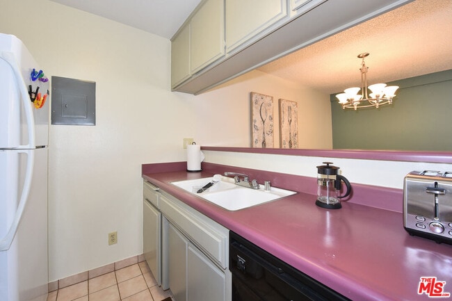 Building Photo - 3600 Bagley Ave