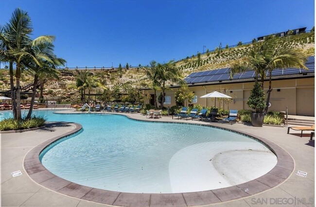 Building Photo - 2714 Everly Dr