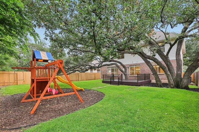 Building Photo - 10113 Cassandra Dr