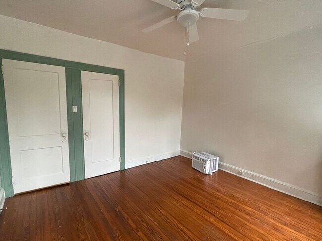 Building Photo - 3125 Guilford Ave