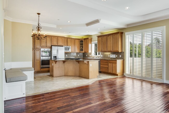 Dining Area Living Area - 513 N Juanita Ave