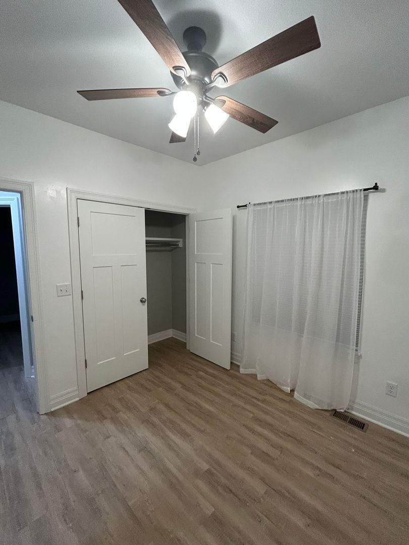 Building Photo - 1124 Sontag Ct