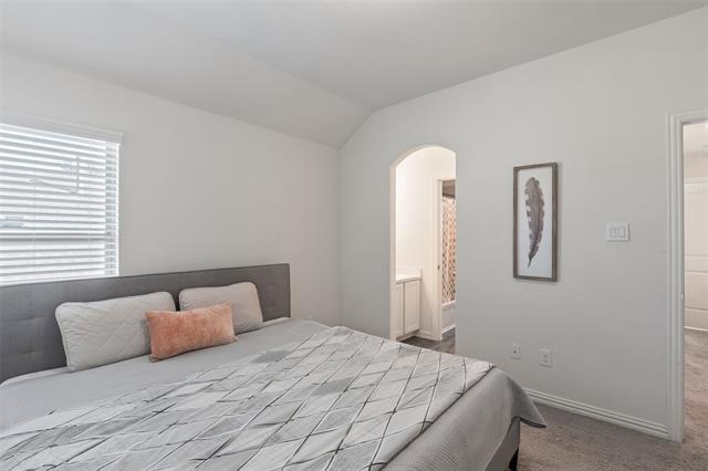Building Photo - 1413 Lake Grove Dr