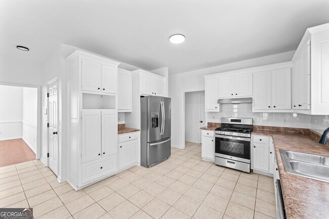 Building Photo - 4267 Azalea Walk