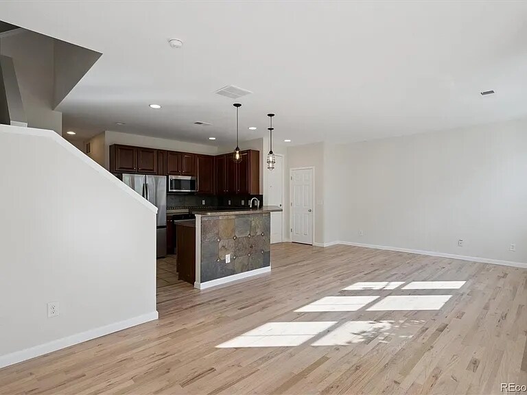 Building Photo - 8999 Apache Plume Dr