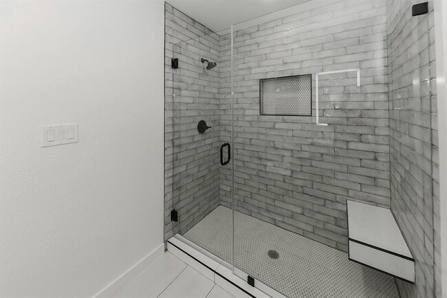 Building Photo - 188 W Kaanapali Ln