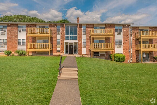 WELCOME TO PARKVIEW APARTMENTS IN NAUGATUCK, CT - Parkview Apartments