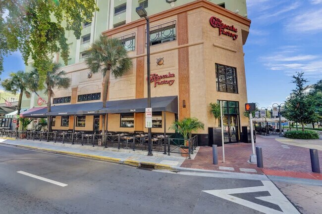 Building Photo - 50 Davie Blvd