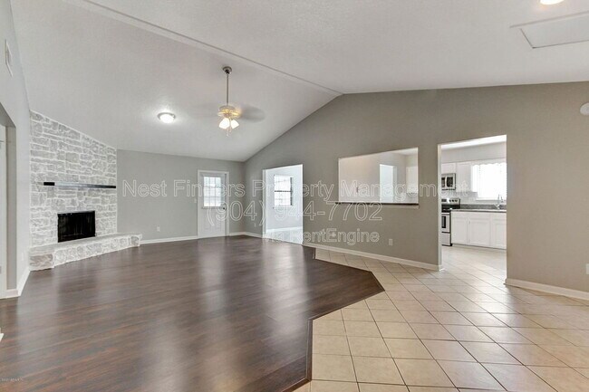 Building Photo - 4428 Pilgrim Way