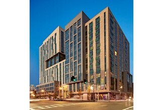 Building Photo - 1282 Boylston St