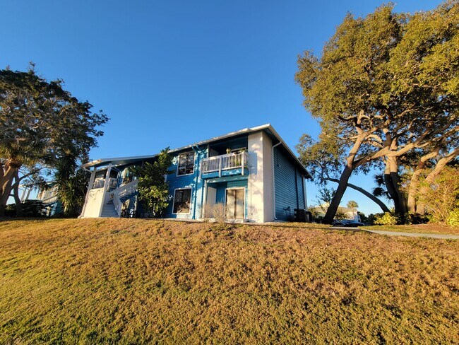 Building Photo - 455 US-19 ALT