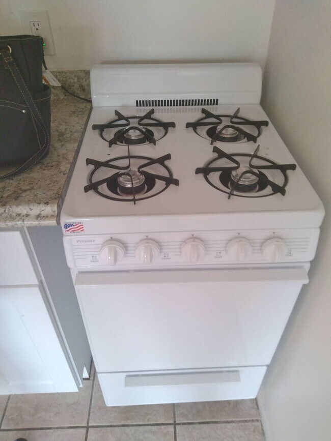 Interior Photo - Bellevue Tucson