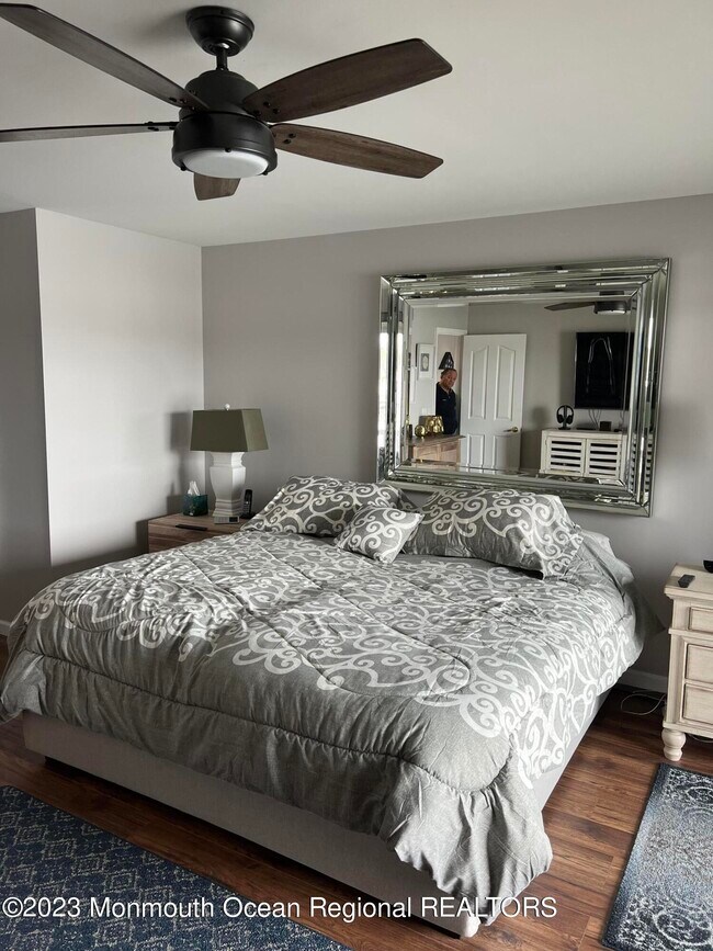 Building Photo - 85 E Water St