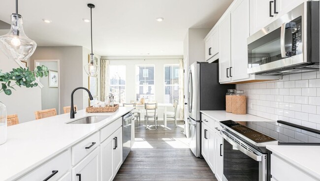 Building Photo - 2861 Beacon Cove