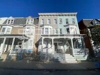 Building Photo - 709 W Princess St